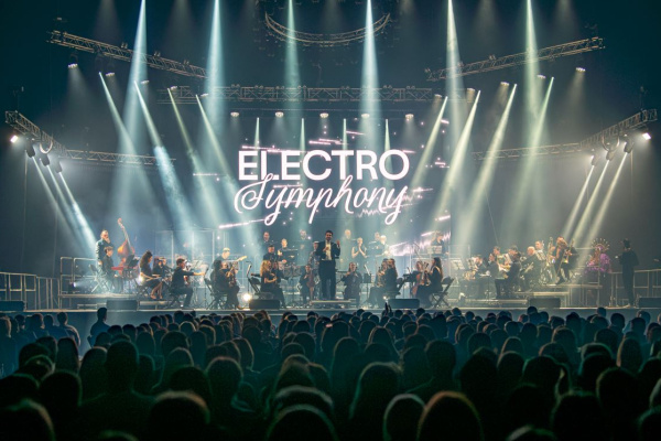 В Риге симфонический оркестр исполнит хиты электронной музыки